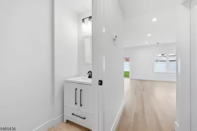 807 Dennis Pl, Linden, NJ 07036 - Photo 6