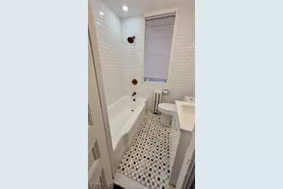 9 South St, Newark, NJ 07102 - Photo 8