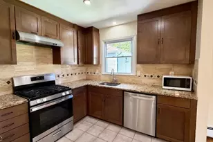 10 Acme Pl, Hillside, NJ 07205 - Photo 6