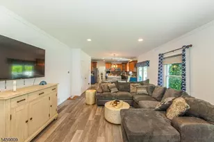 198 Boulevard, Pequannock Township, NJ 07444 - Photo 12