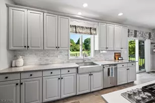 11 Cory Ln, Bridgewater, NJ 08807 - Photo 12