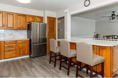 115 Leland Trl, Hopatcong, NJ 07843 - Photo 4