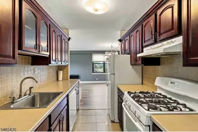285 Aycrigg Ave #12G, Passaic, NJ 07055 - Photo 10