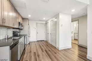 548 Franklin Ave, Belleville, NJ 07109 - Photo 6