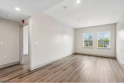 548 Franklin Ave #317, Belleville, NJ 07109 - Photo 6