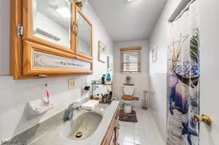 2173 Halsey St, Union Township, NJ 07083 - Photo 14