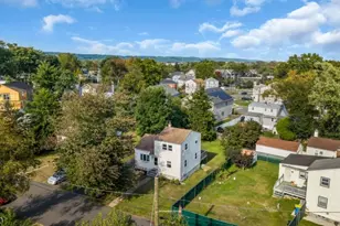 8 Somers Pl, South Bound Brook Boro, NJ 08880 - Photo 32