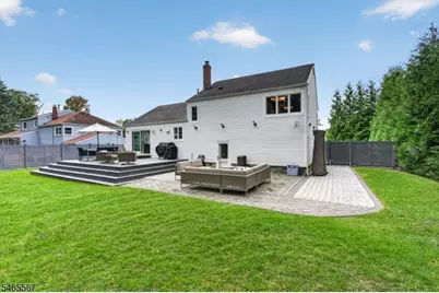 125 Druid Ave, Dumont, NJ 07628 - Photo 32