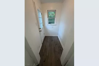 18 S 5th Ave, Manville, NJ 08835 - Photo 2