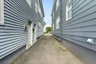 627 Maple Ave, Elizabeth, NJ 07202 - Photo 38