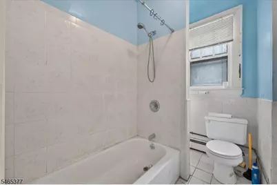 627 Maple Ave, Elizabeth, NJ 07202 - Photo 8