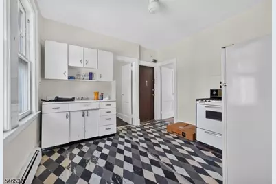 627 Maple Ave, Elizabeth, NJ 07202 - Photo 32