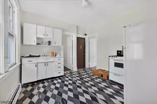 627 Maple Ave, Elizabeth, NJ 07202 - Photo 32