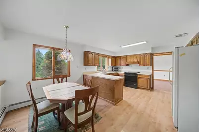 73 Pinkneyville Rd, Sparta Township, NJ 07871 - Photo 6