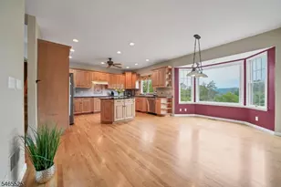 3 Shenandoah Ct, Washington Township, NJ 07853 - Photo 10