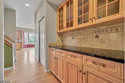 3 Shenandoah Ct, Washington Township, NJ 07853 - Photo 8