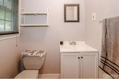 3 Sarno St, Woodbridge Township, NJ 07067 - Photo 26