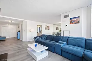 1633 Harmon Cove Tower, Secaucus, NJ 07094 - Photo 10