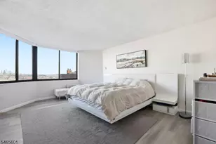 1633 Harmon Cove Tower, Secaucus, NJ 07094 - Photo 16