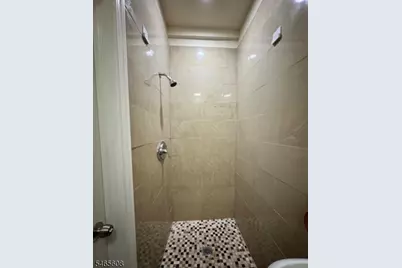 467 Hawthorne Ave, Newark, NJ 07112 - Photo 16