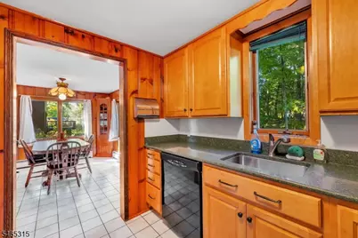 2207 Lakeside Dr W, Vernon, NJ 07422 - Photo 16