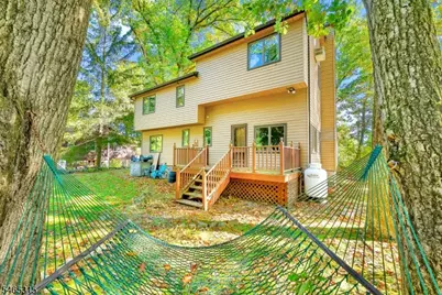 2207 Lakeside Dr W, Vernon, NJ 07422 - Photo 34