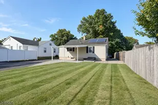 224 Baker St, Dover, NJ 07801 - Photo 16