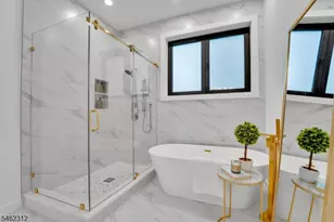 8 Fordham Rd, Livingston, NJ 07039 - Photo 14