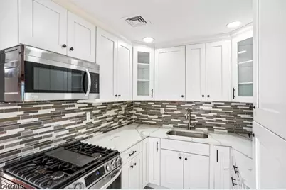 658 Parsippany Blvd, Parsippany, NJ 07005 - Photo 14