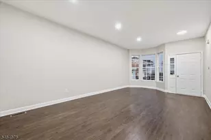 26 Gordon Cir, Parsippany, NJ 07054 - Photo 14