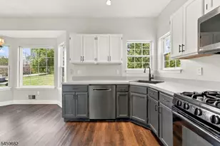 15 Canterbury Ln, Mansfield Township, NJ 07840 - Photo 16