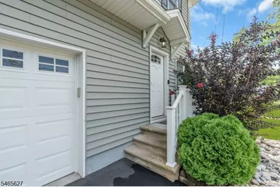 42 Deerfield Rd, Parsippany, NJ 07054 - Photo 8