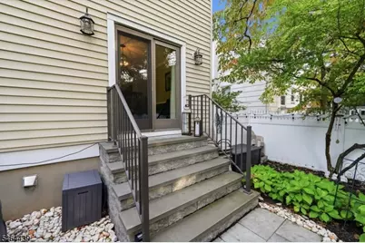 333 Manor Ave, Cranford Township, NJ 07016 - Photo 28