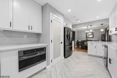 333 Manor Ave, Cranford Township, NJ 07016 - Photo 14