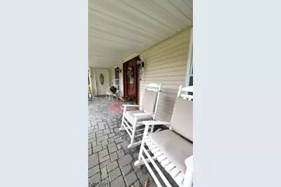 106 Holiday Ln, Montague, NJ 07827 - Photo 4