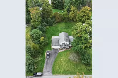 106 Holiday Ln, Montague, NJ 07827 - Photo 2