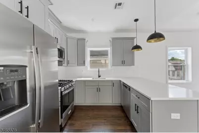 914 Bergen St #2, Newark, NJ 07112 - Photo 6