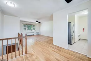 14 Wedgewood Dr, Verona, NJ 07044 - Photo 4