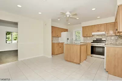 741 Pompton Ave, Cedar Grove, NJ 07009 - Photo 16