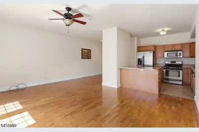 1677 Springfield Ave #2, Maplewood, NJ 07040 - Photo 2