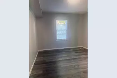 10 Walter Pl, Irvington, NJ 07111 - Photo 2