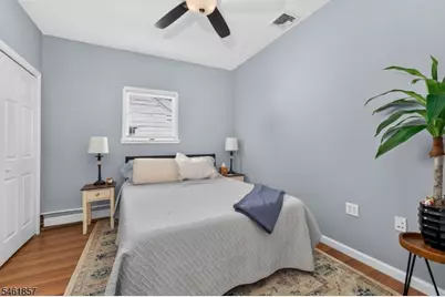 11 South 5th Avenue, Manville, NJ 08835 - Photo 10