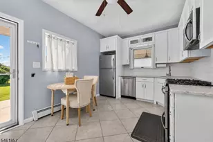 11 S 5th Ave, Manville, NJ 08835 - Photo 4