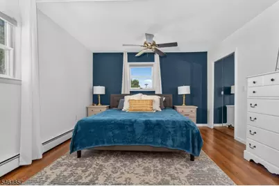 11 South 5th Avenue, Manville, NJ 08835 - Photo 8