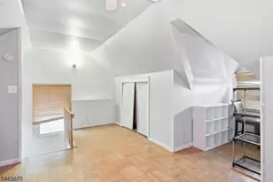 281 Smith St, Newark, NJ 07106 - Photo 18