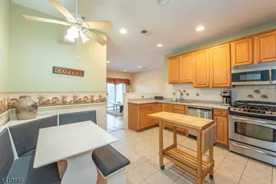 10323 Warrens Way #323, Wanaque, NJ 07465 - Photo 12