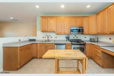 10323 Warrens Way #323, Wanaque, NJ 07465 - Photo 10