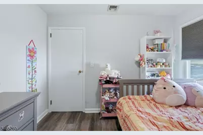 107 Crosby Ave, Totowa, NJ 07512 - Photo 30