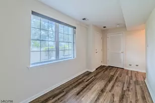 24 Alerica Ln, Franklin Township, NJ 08873 - Photo 8