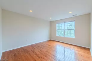 24 Alerica Ln, Franklin Township, NJ 08873 - Photo 32